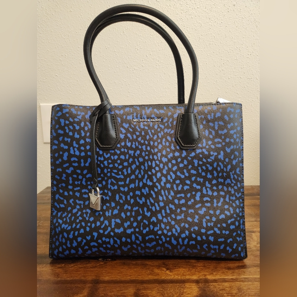 Michael Kors Mercer Leopard Leather  Tote Bag